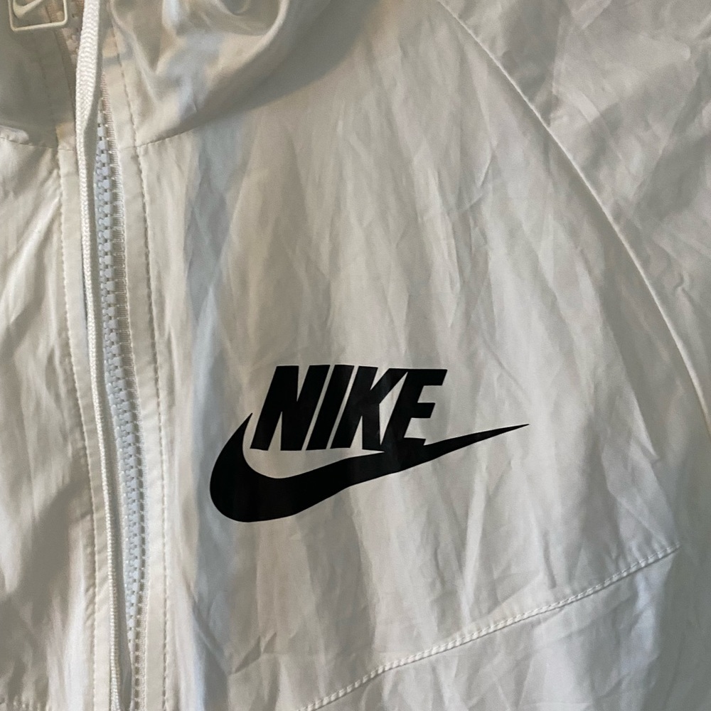 Nike XS 0-2 Women's Sportswear Original Windrunner Jacket Sail White EUC - Picture 2 of 12
